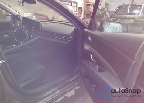 2021 Hyundai Elantra Sel from USA, damaged, VIN 5NPLM4AG4MH017882